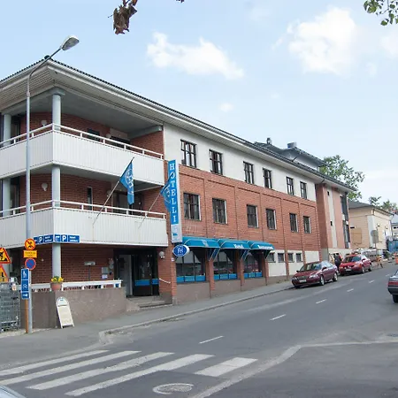Jahtihovi Hotelli 3*