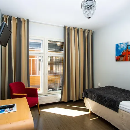 Jahtihovi 库奥皮奥